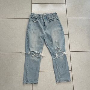 Abercrombie & Fitch Light Blue Ripped Jeans curve love, mom jeans
